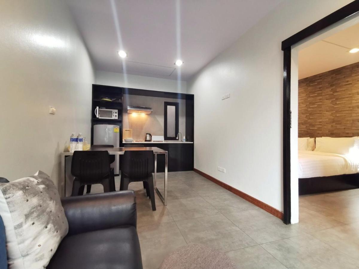 Pamoni Hotel Csaveng-part Kültér fotó