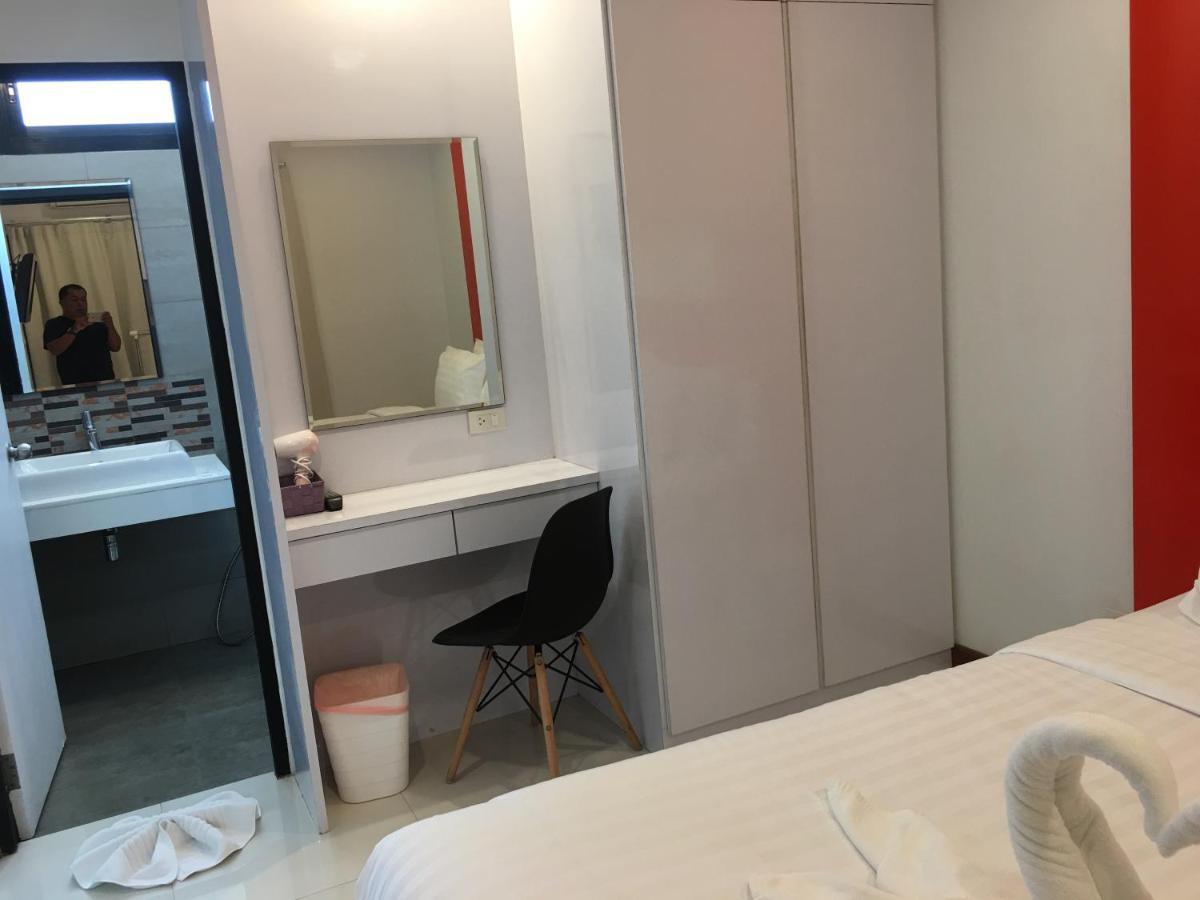 Pamoni Hotel Csaveng-part Kültér fotó